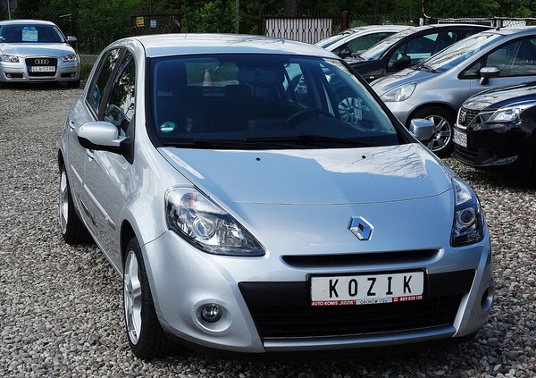 Renault Clio cena 17999 przebieg: 129682, rok produkcji 2010 z Płoty małe 497